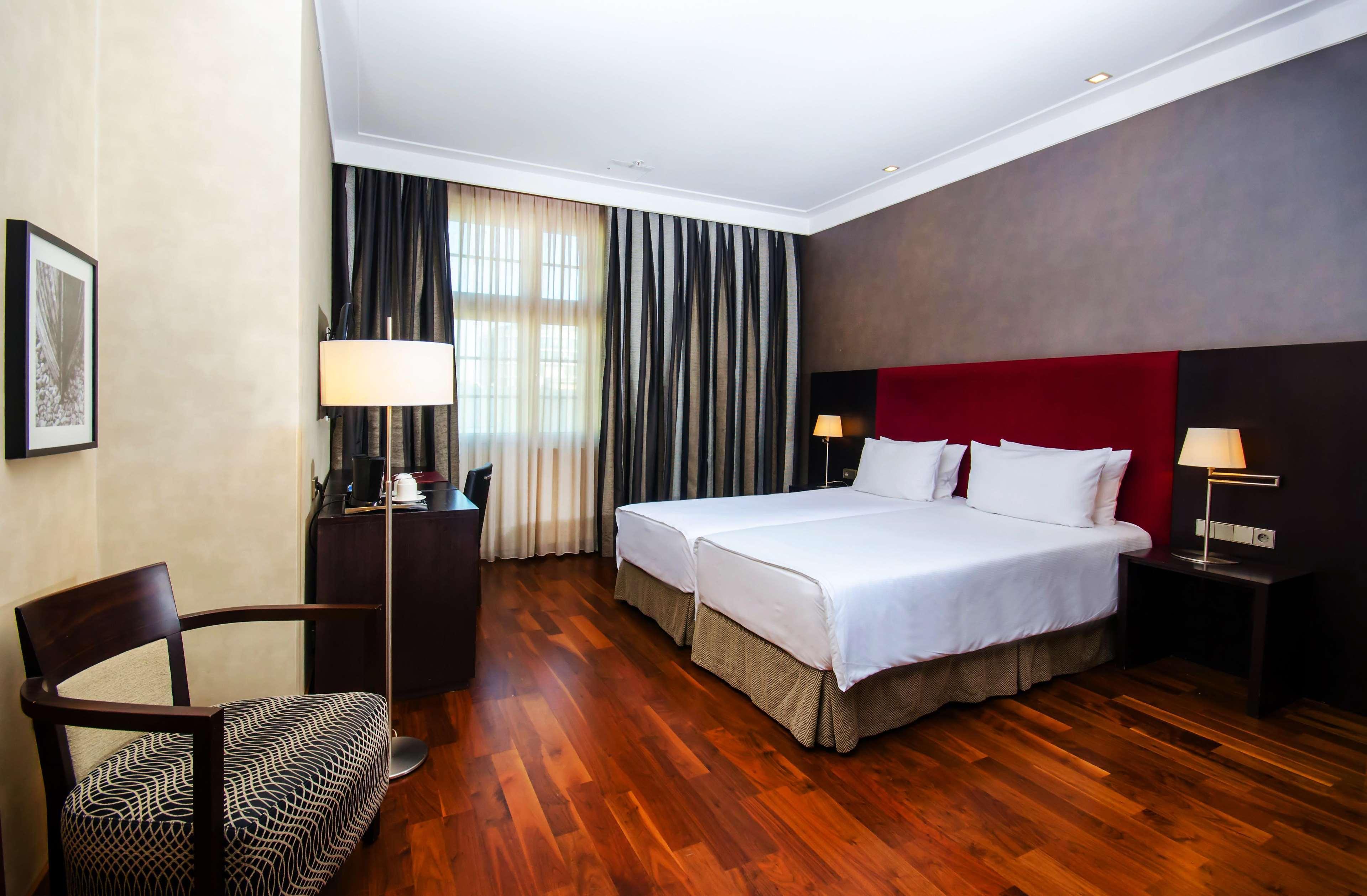 Nh Hotel Poznań